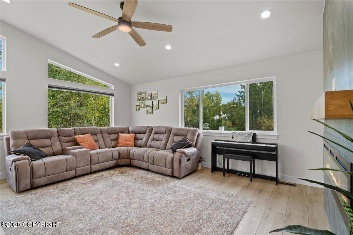 4827 E Alder Drive Property Photo 29