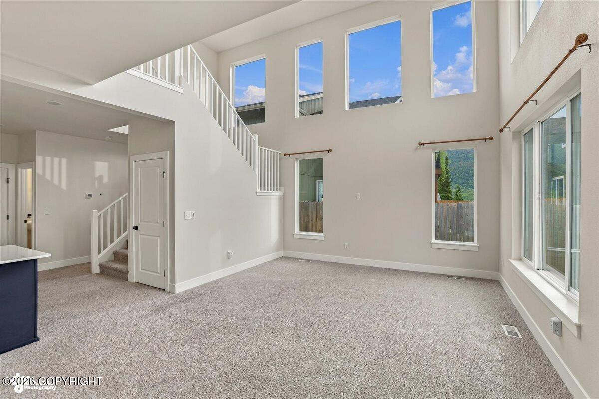 9390 Grey Owl Way Property Photo 3