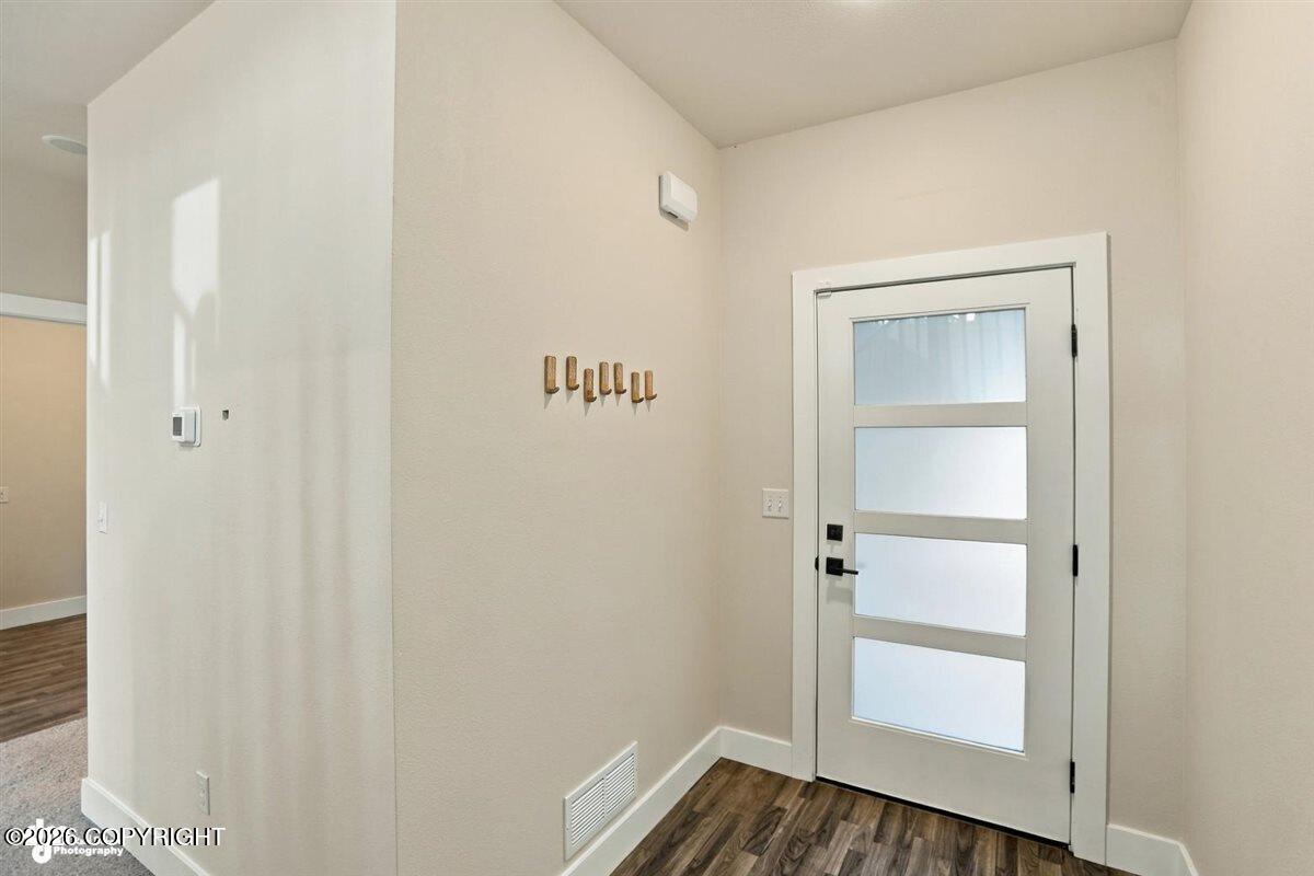 9390 Grey Owl Way Property Photo 6