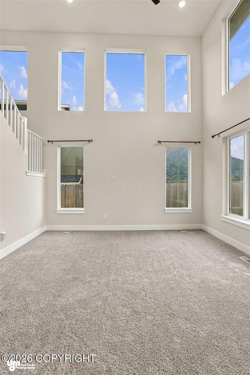 9390 Grey Owl Way Property Photo 11