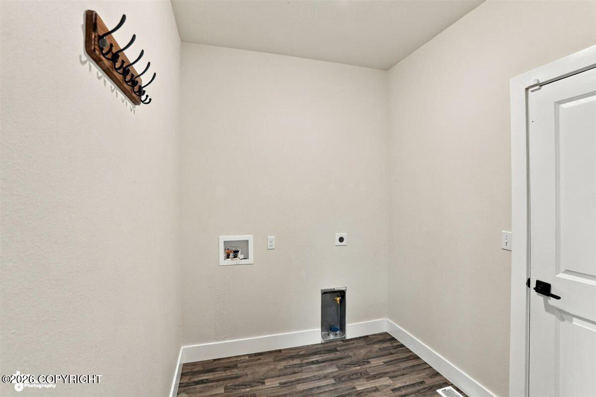 9390 Grey Owl Way Property Photo 27
