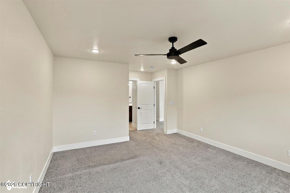 9390 Grey Owl Way Property Photo 34