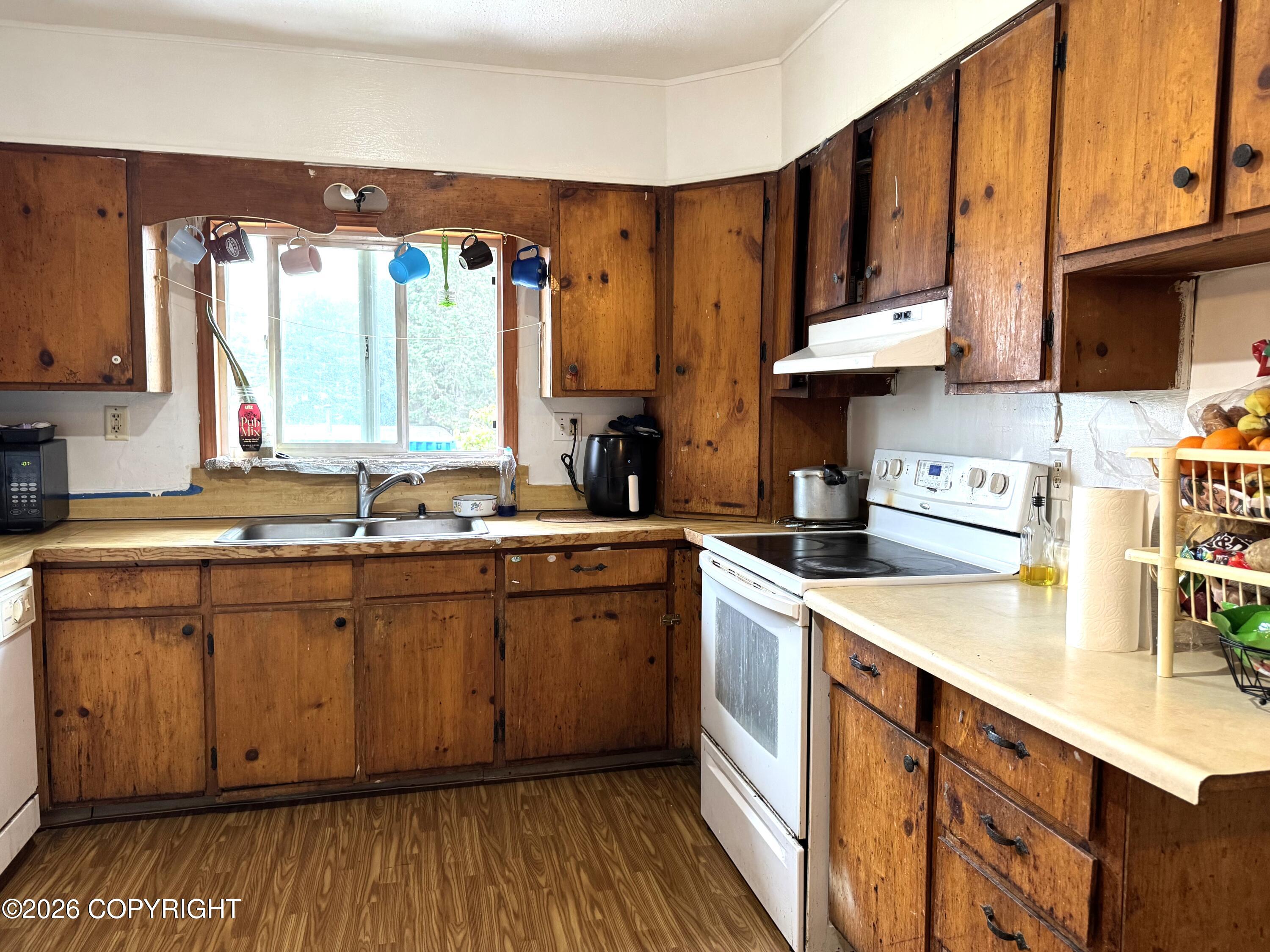 746 Jacksons Lane Property Photo 7