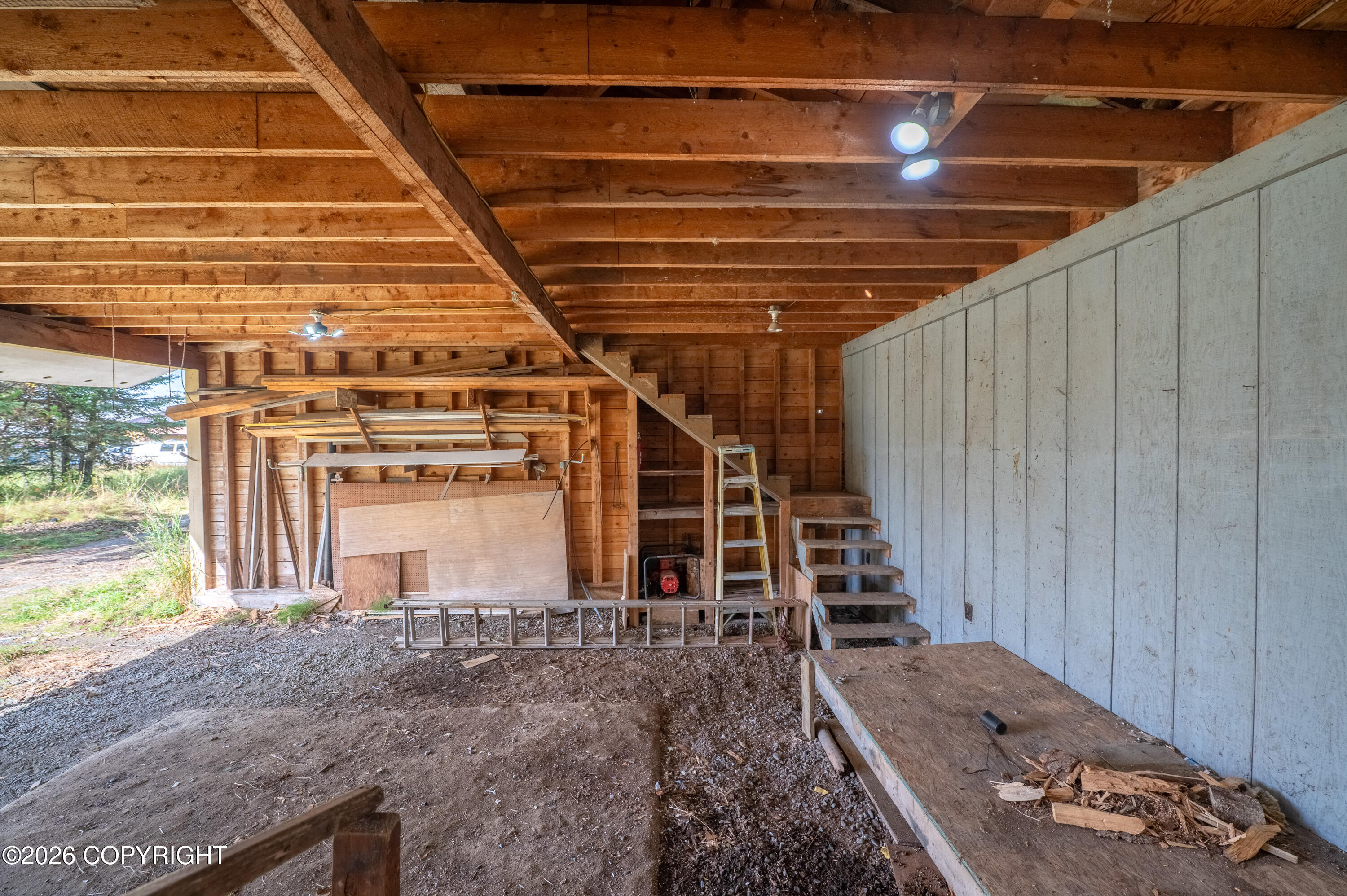 34045 North Fork Road Property Photo 4
