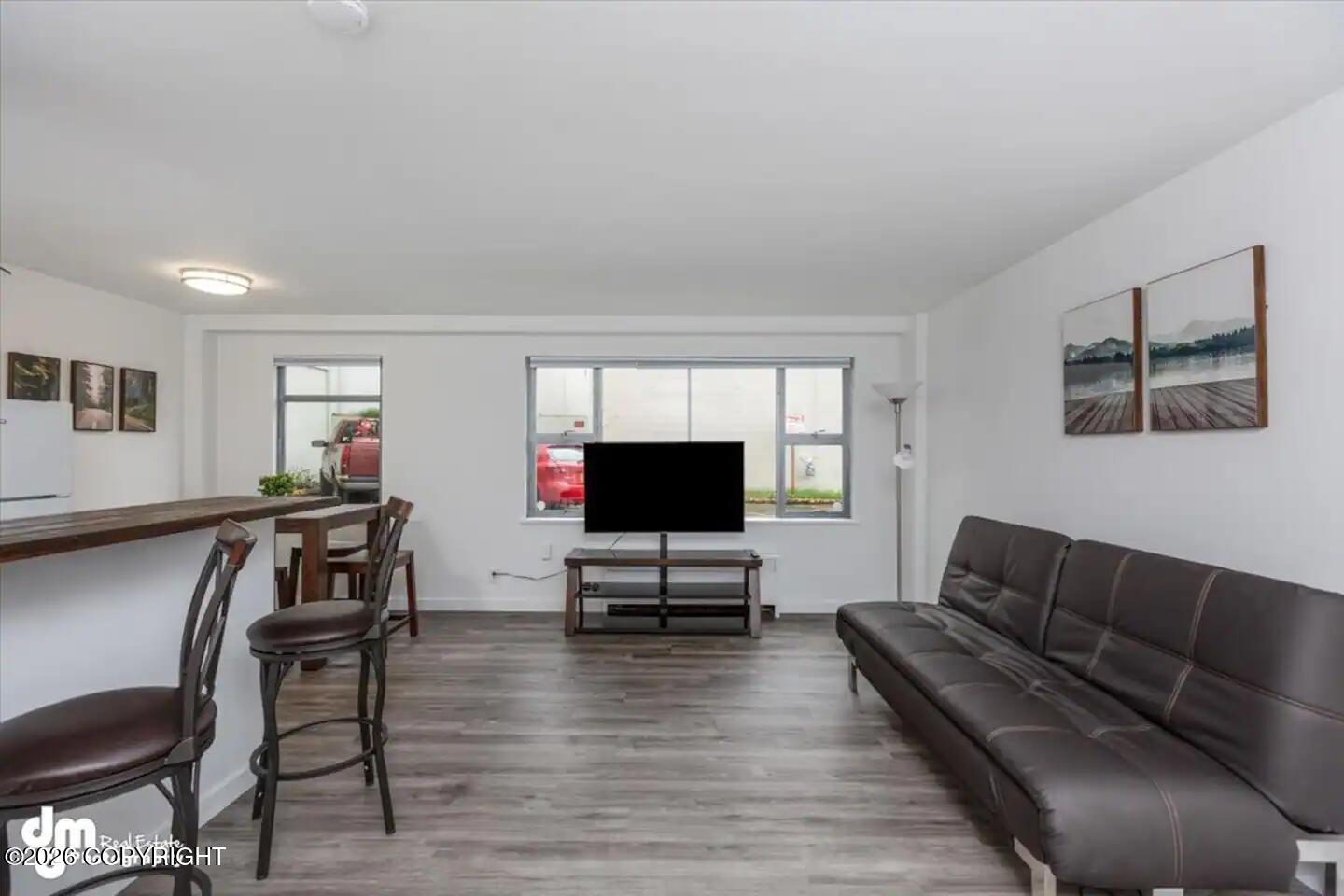 525 W 3rd Avenue #3 Property Photo 2