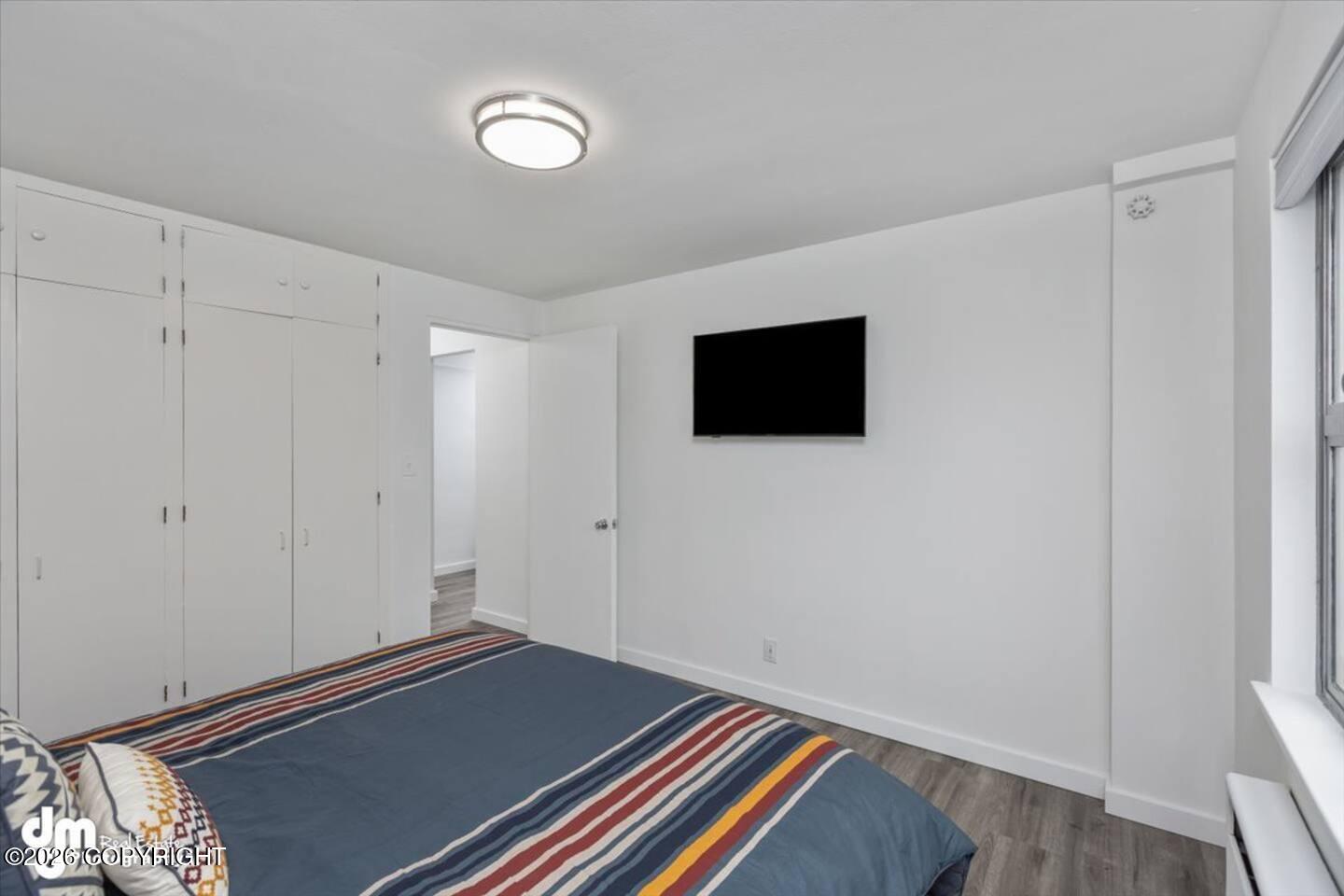 525 W 3rd Avenue #3 Property Photo 13