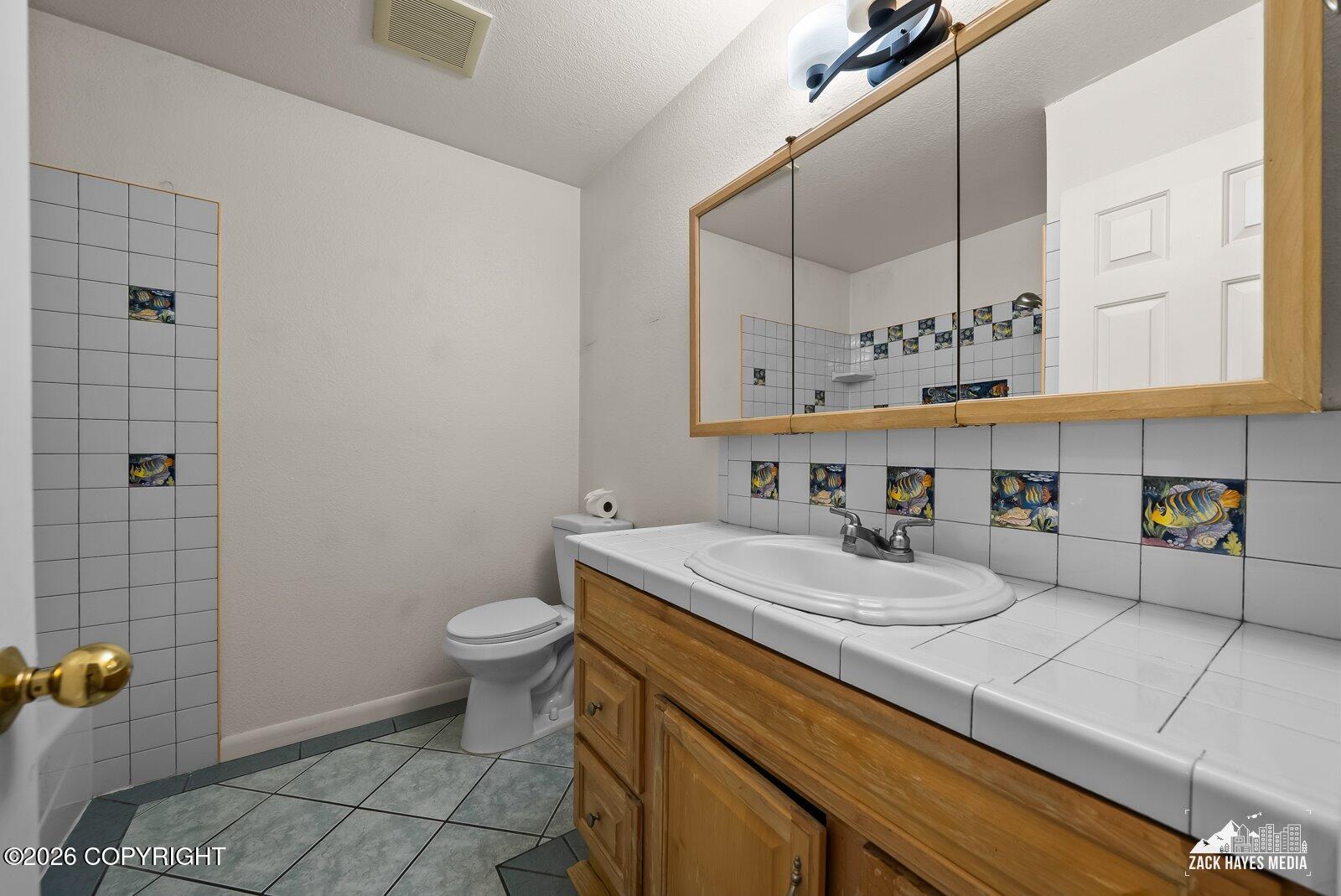9080 Ashley Circle Property Photo 11