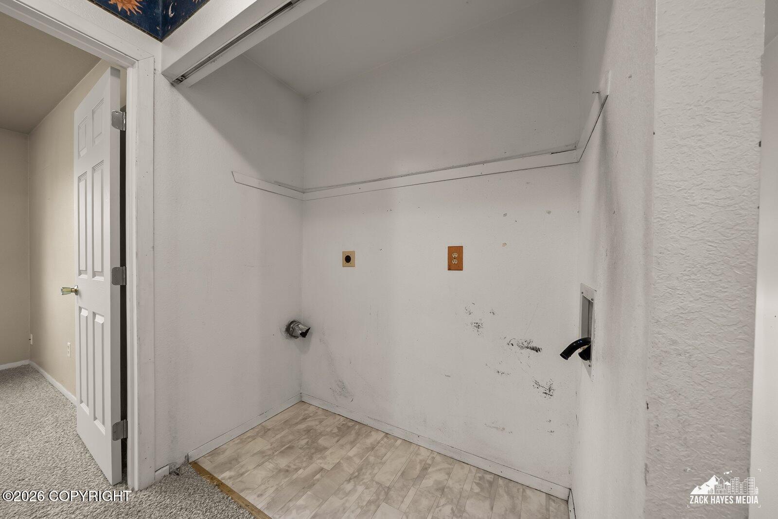 9080 Ashley Circle Property Photo 13