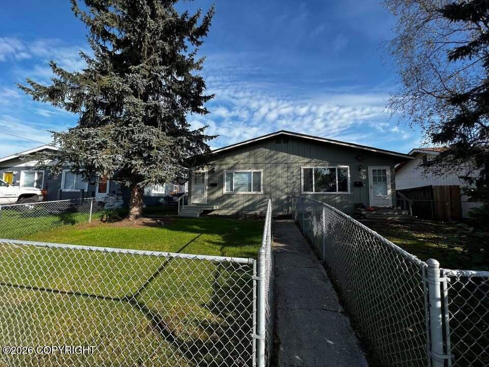 1611 Norene Street Property Photo 6