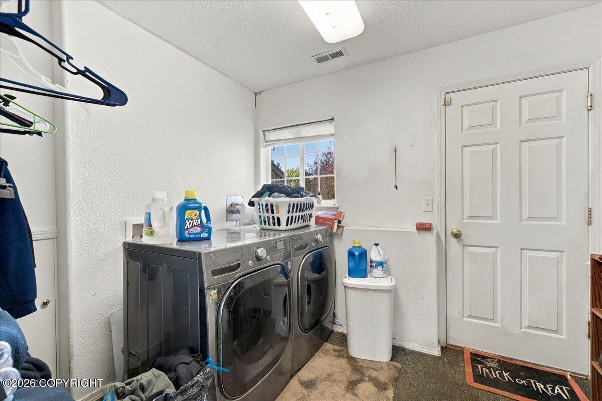 540 W Montana Drive Property Photo 21