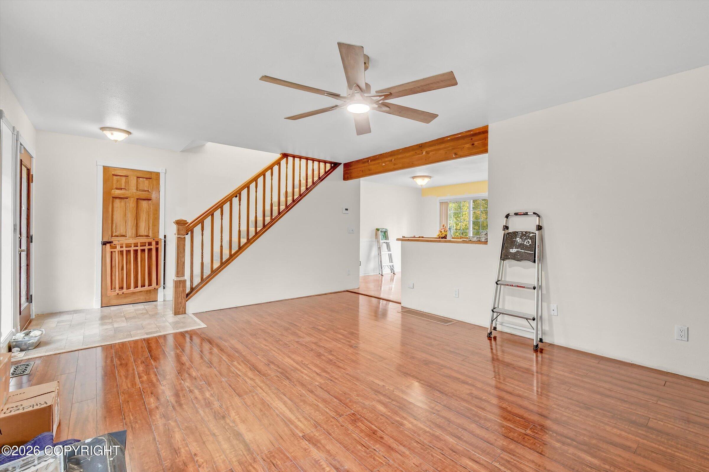 900 N Win Circle Property Photo 6