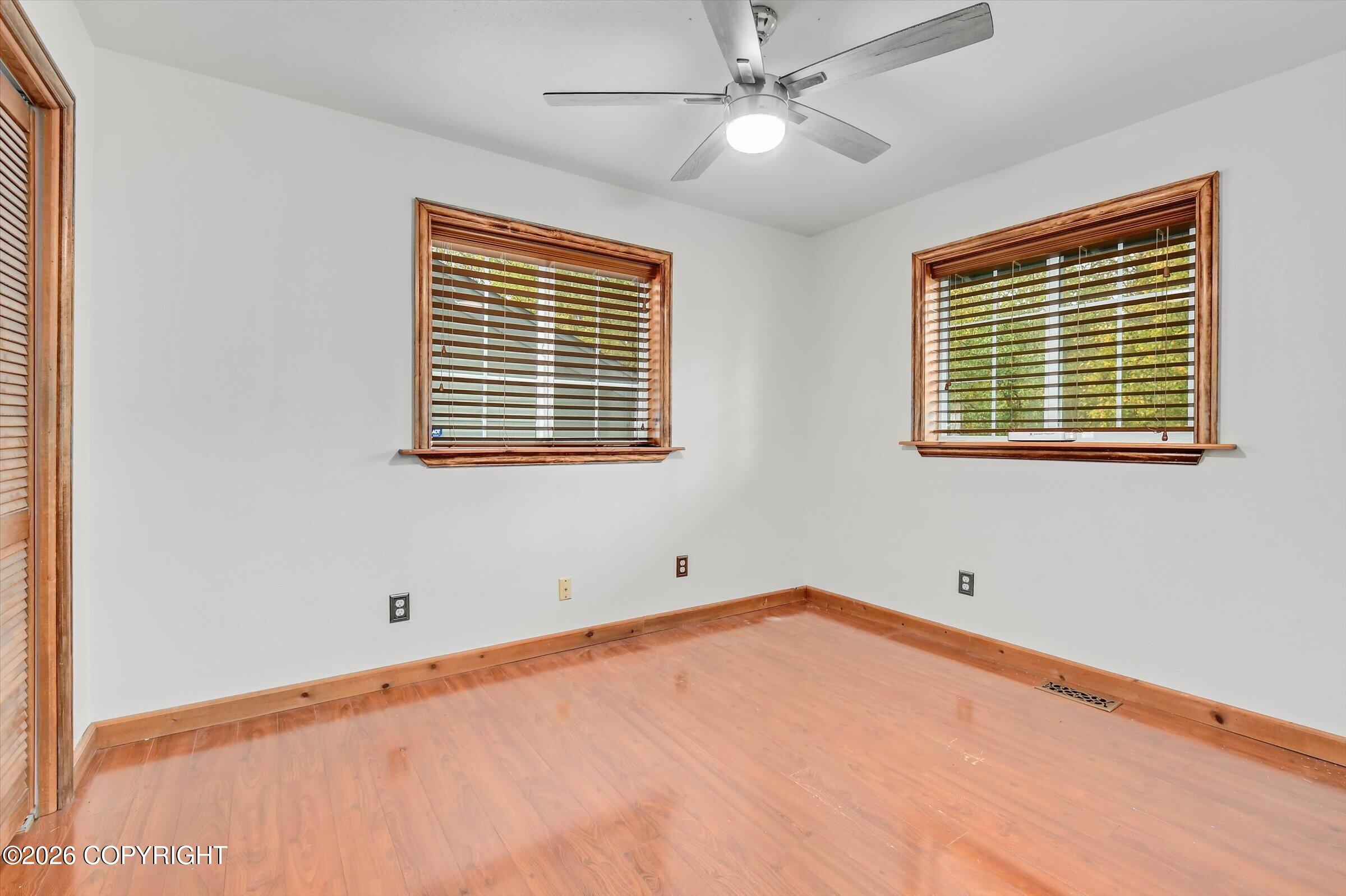 900 N Win Circle Property Photo 14