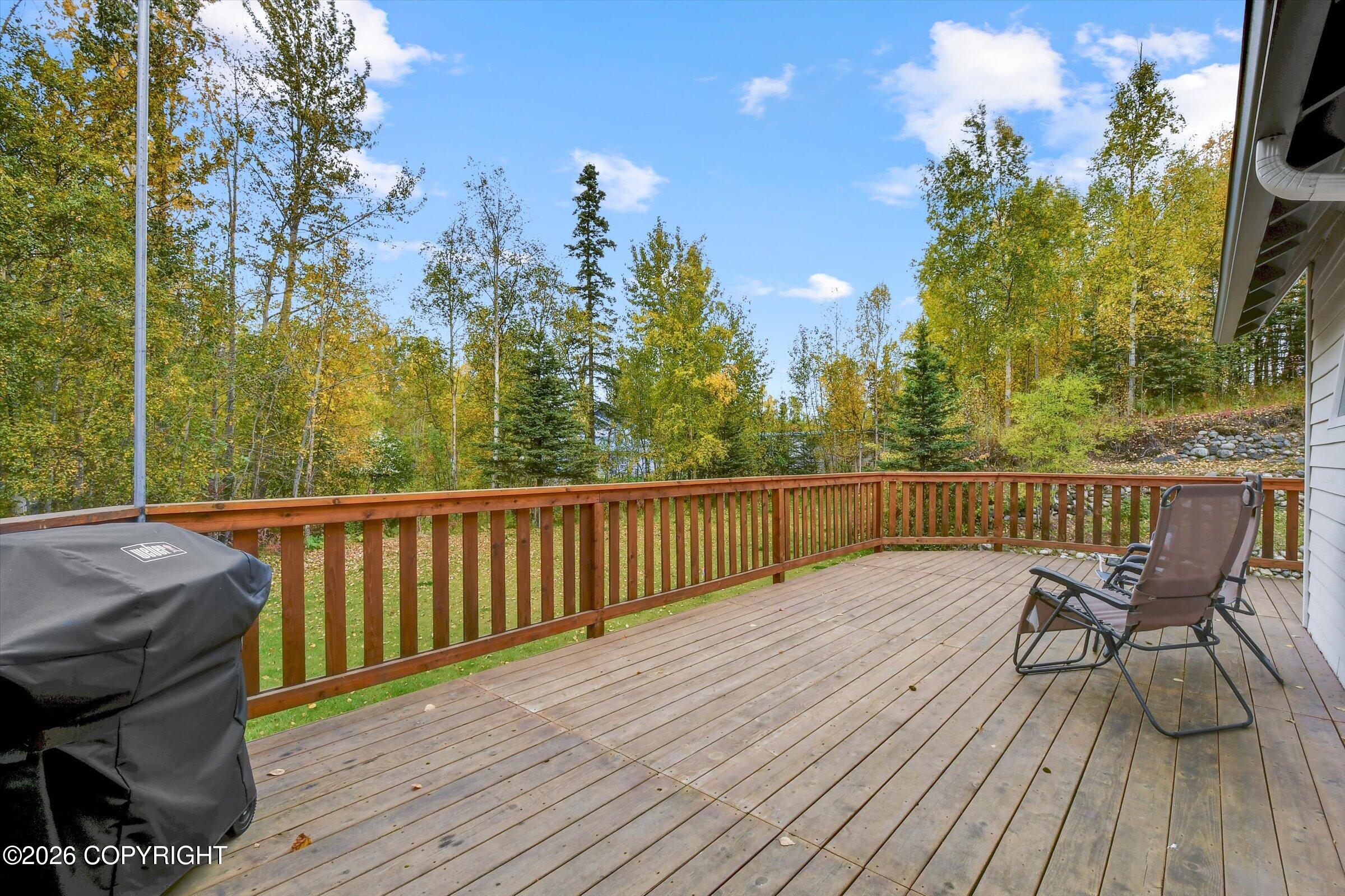 900 N Win Circle Property Photo 15