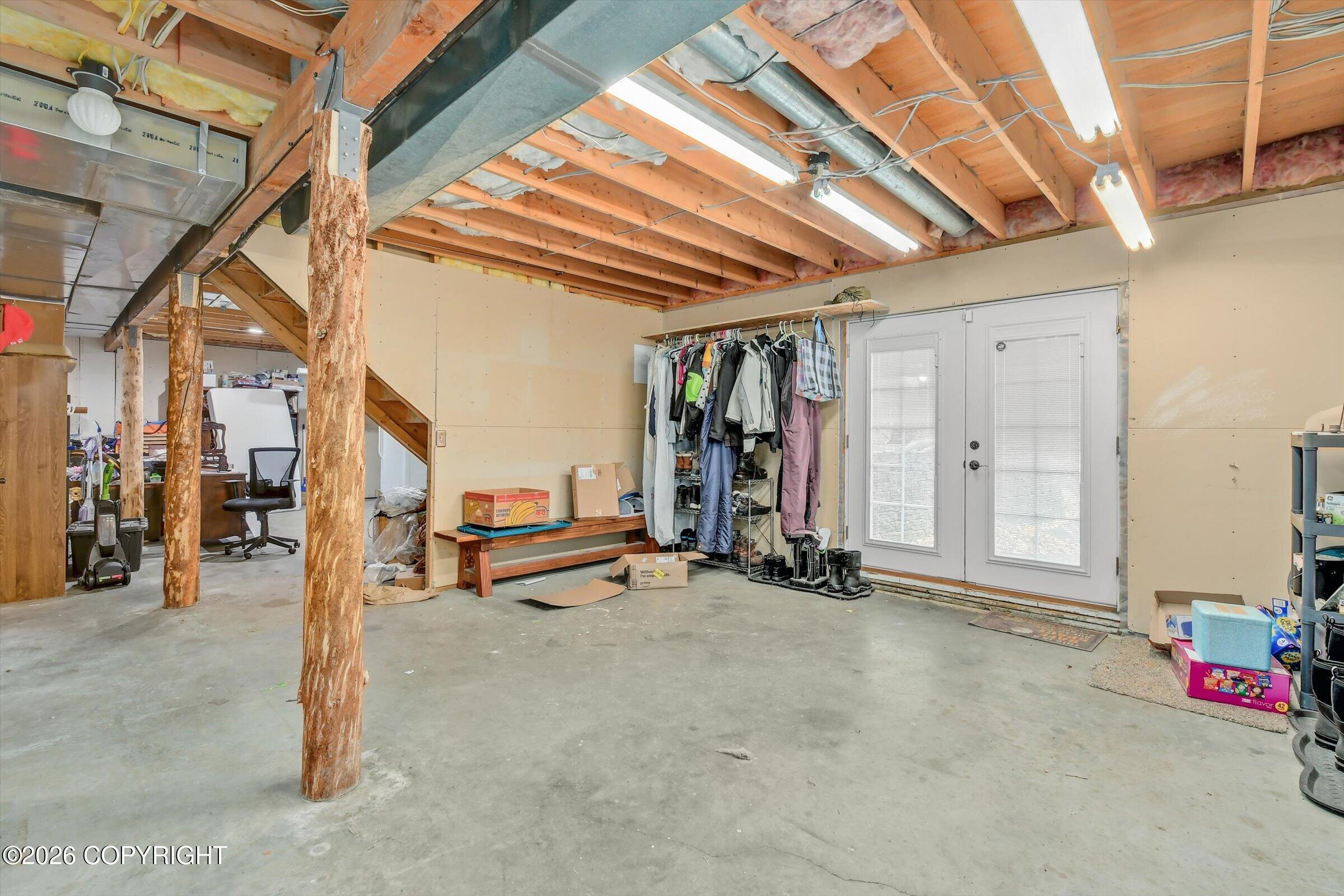 900 N Win Circle Property Photo 20