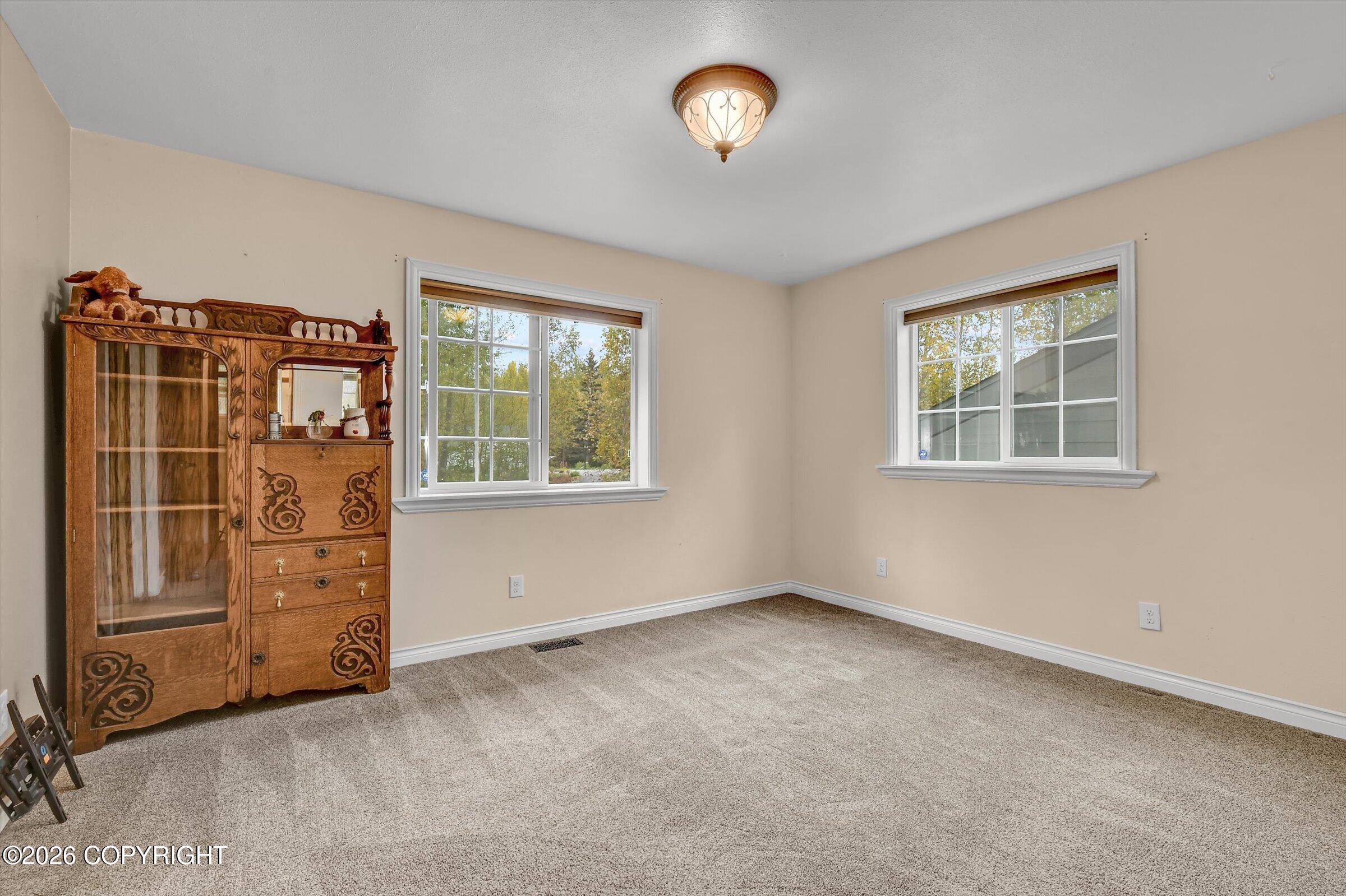 900 N Win Circle Property Photo 30