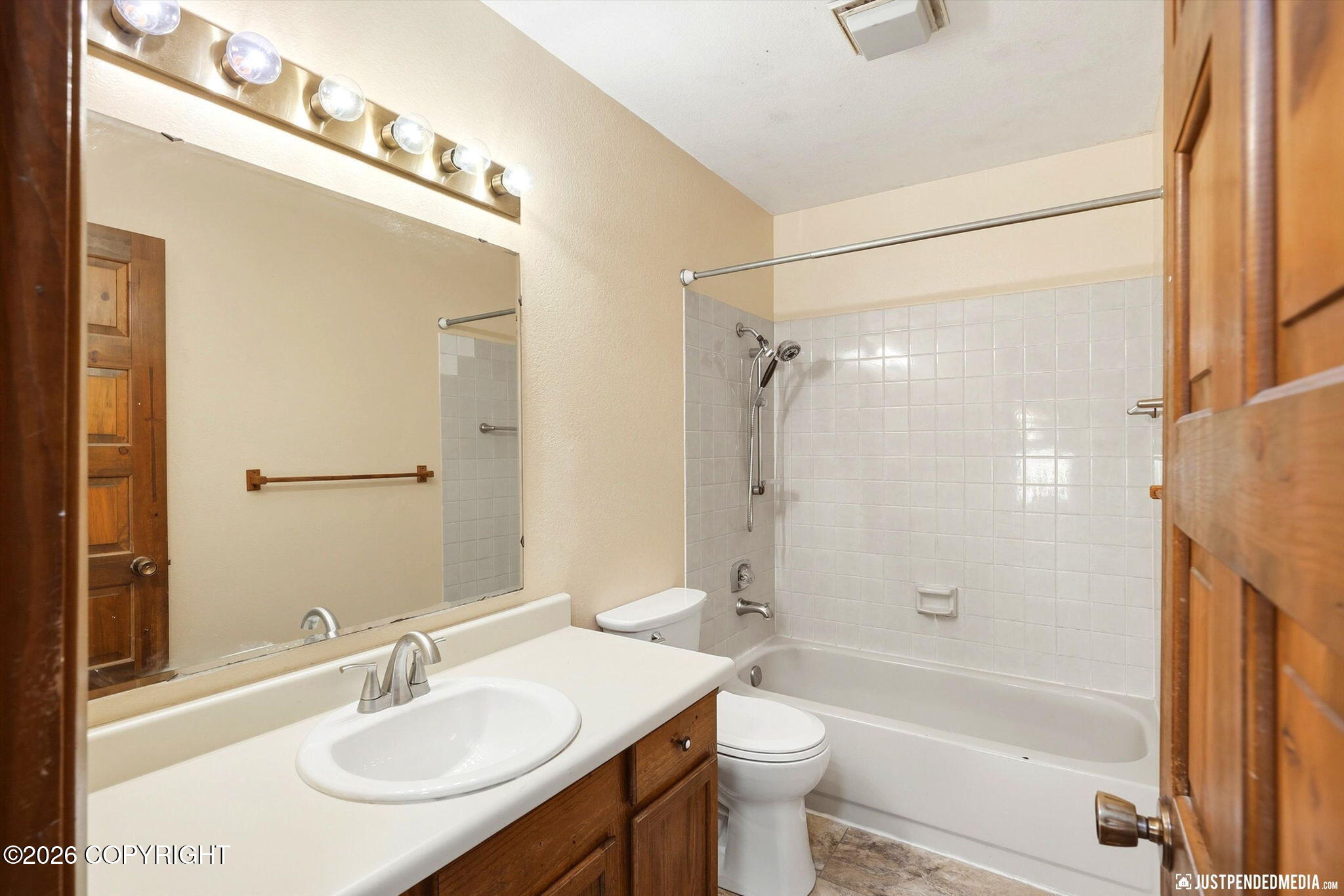 7300 Clairborne Drive Property Photo 32