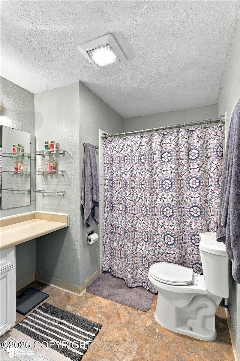 3225 Montclaire Court #14c Property Photo 26