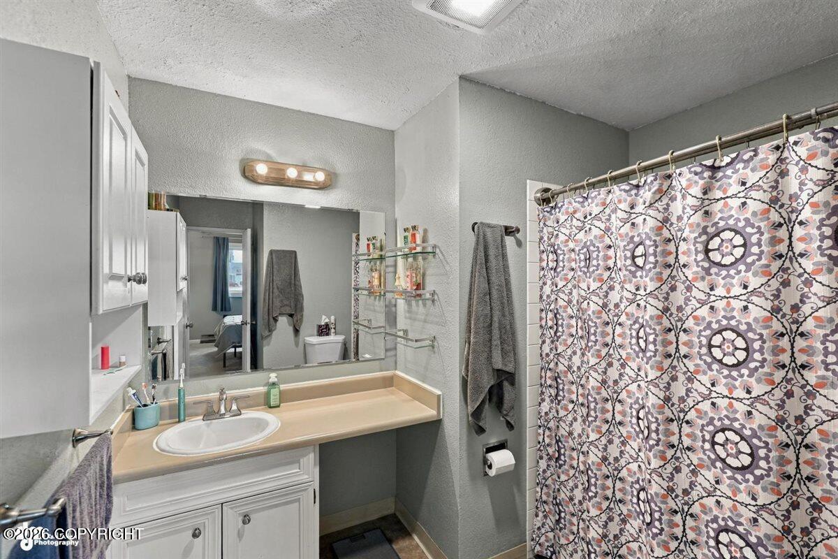 3225 Montclaire Court #14c Property Photo 28