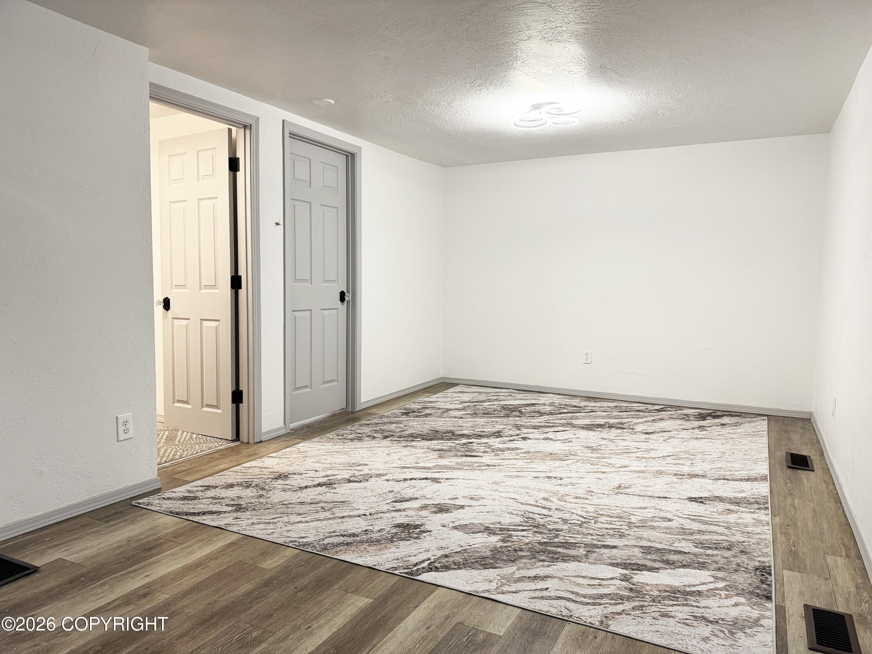 115 S Montgomery Way Property Photo 7