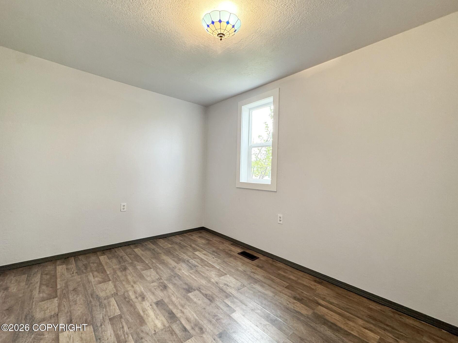 115 S Montgomery Way Property Photo 8