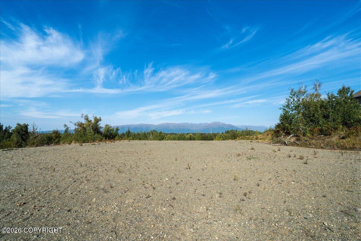 2525 N Larkspur Hill Circle Property Photo 6