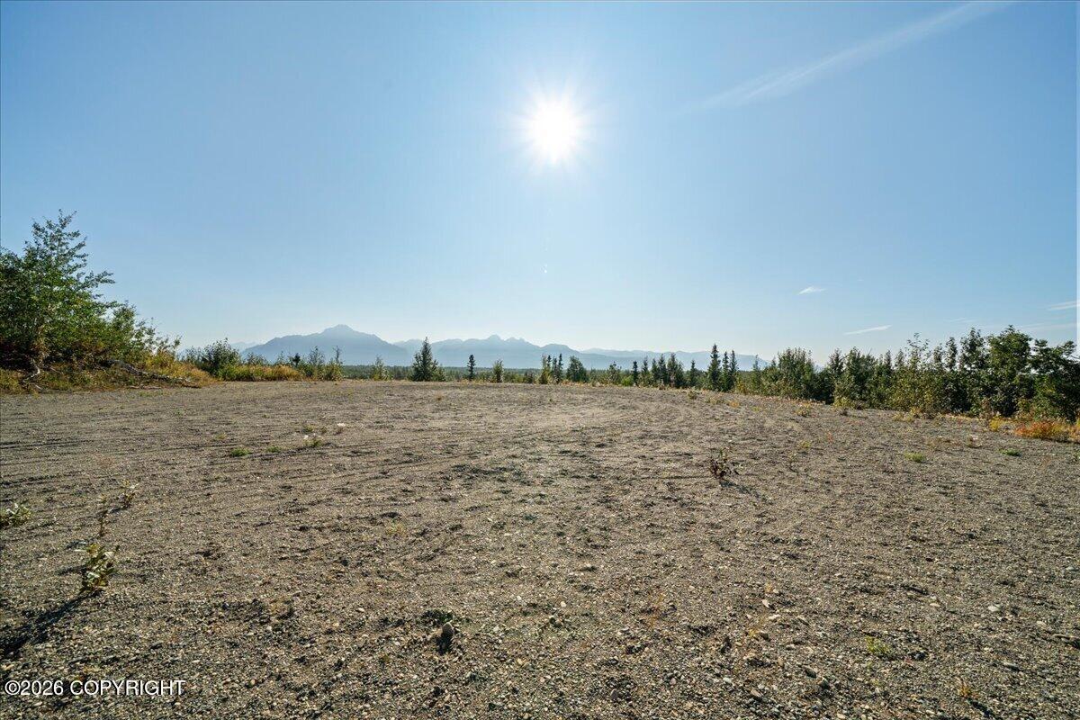 2525 N Larkspur Hill Circle Property Photo 7
