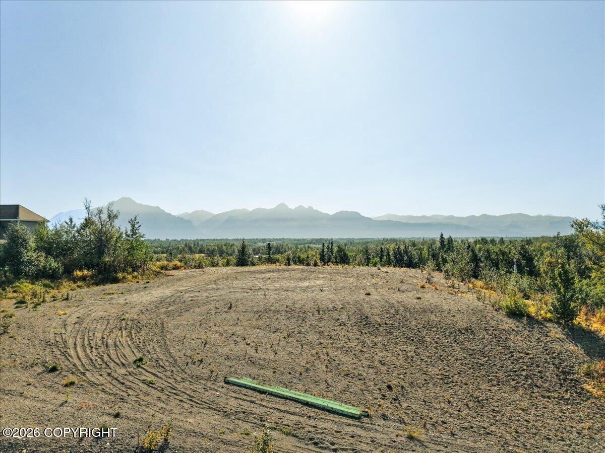 2525 N Larkspur Hill Circle Property Photo 8