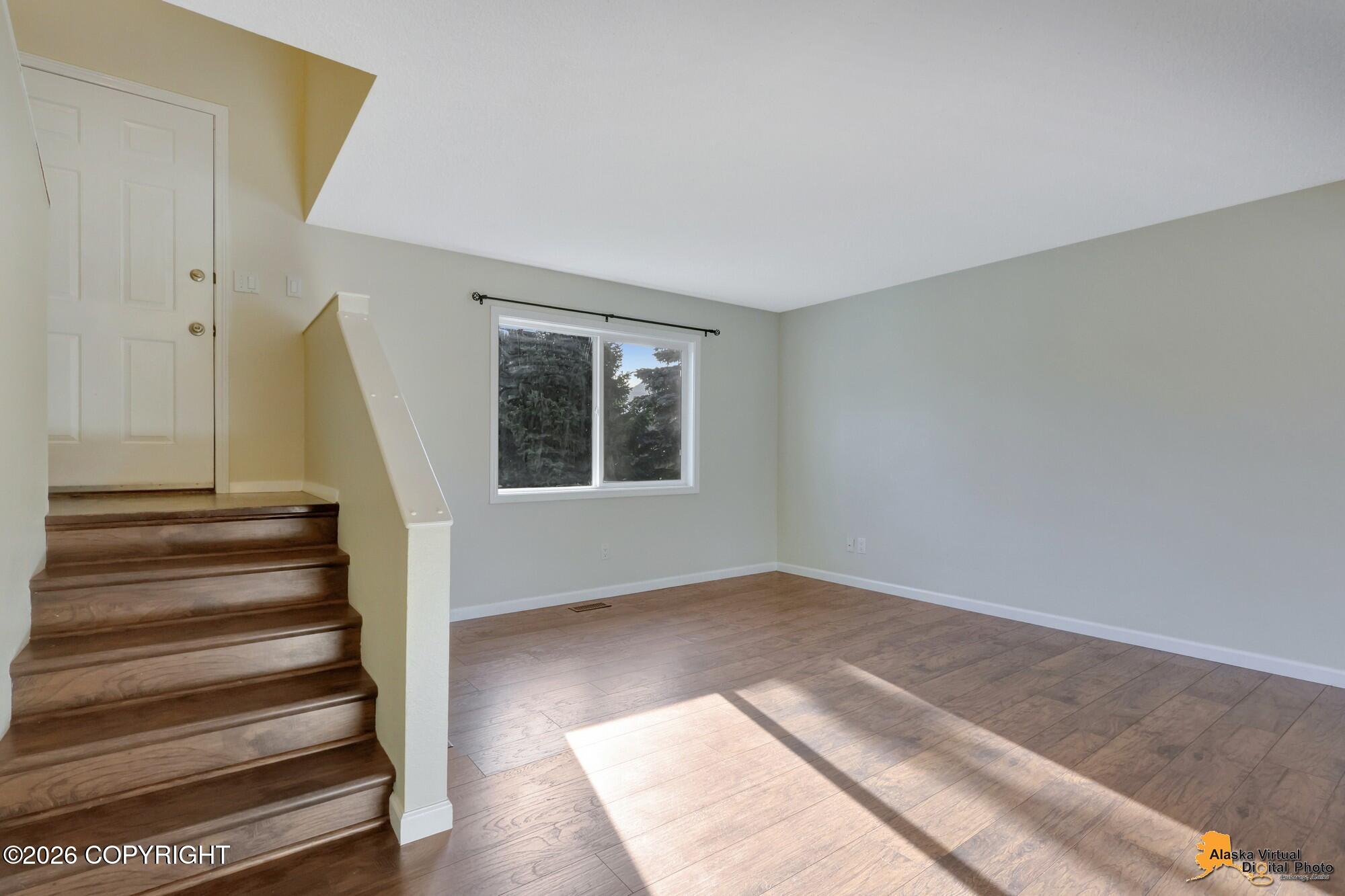 260 Fall Leaf Circle Property Photo 4