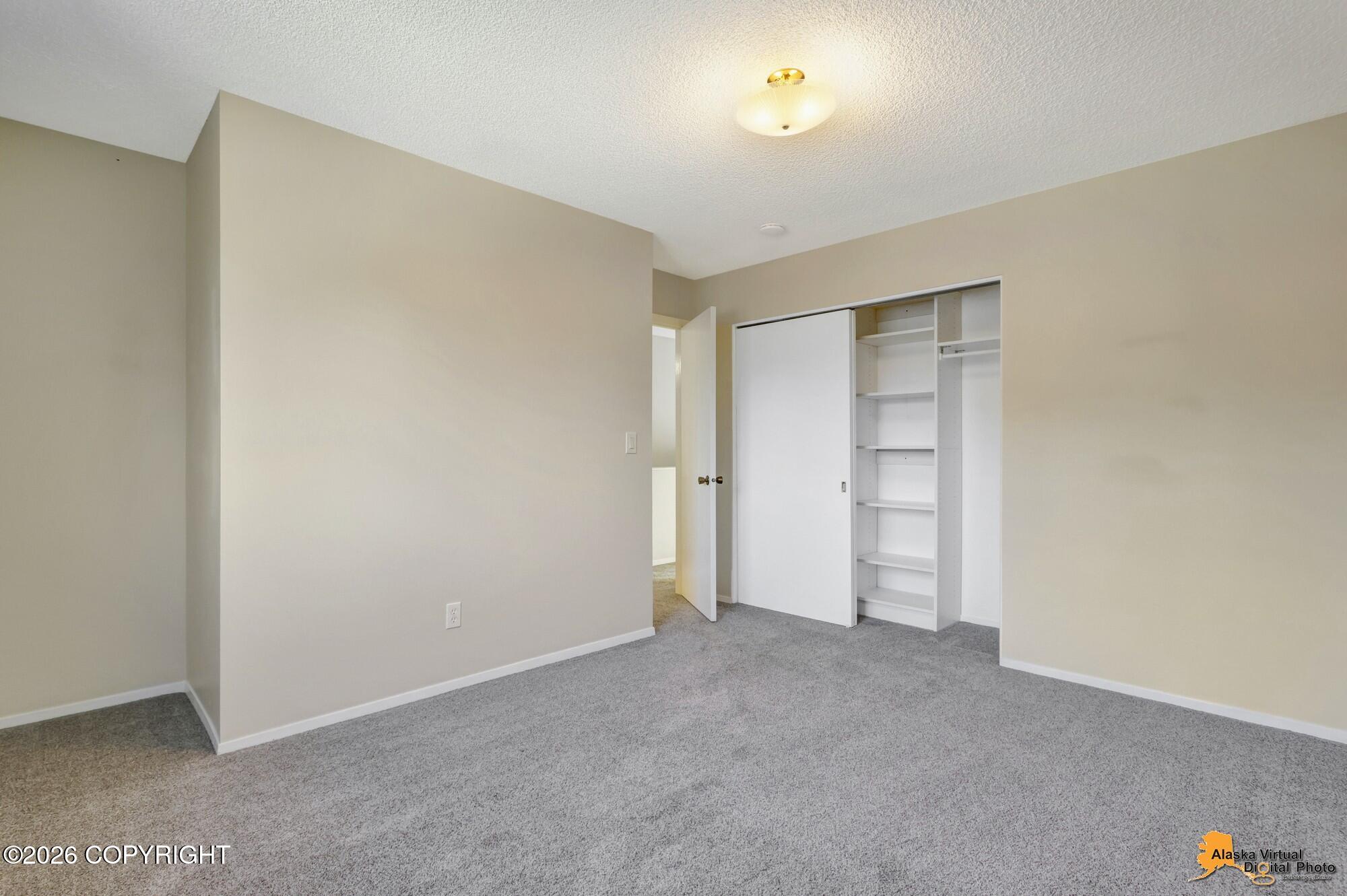 260 Fall Leaf Circle Property Photo 16