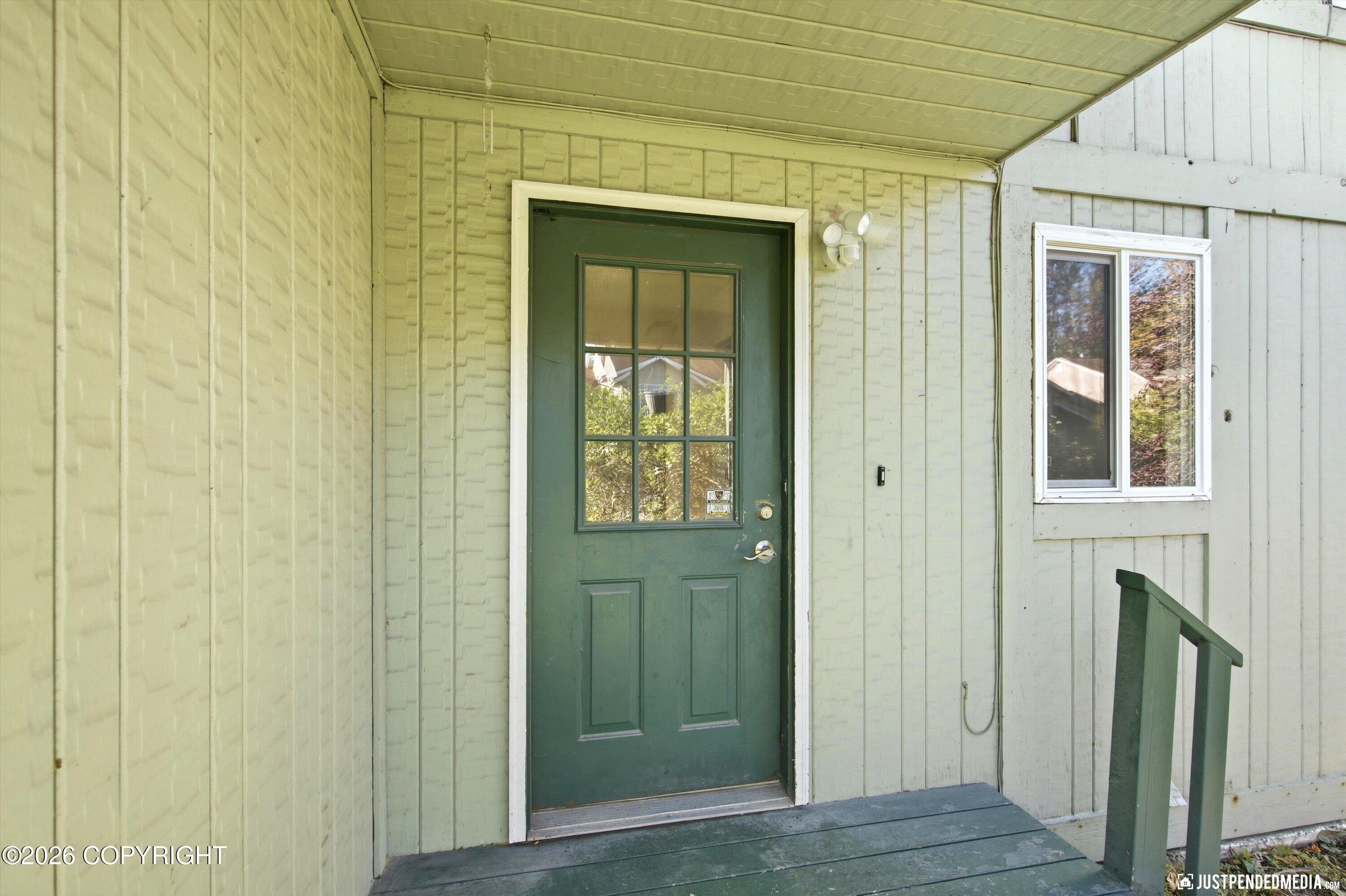 5852 Jennifer Circle #1a Property Photo 4