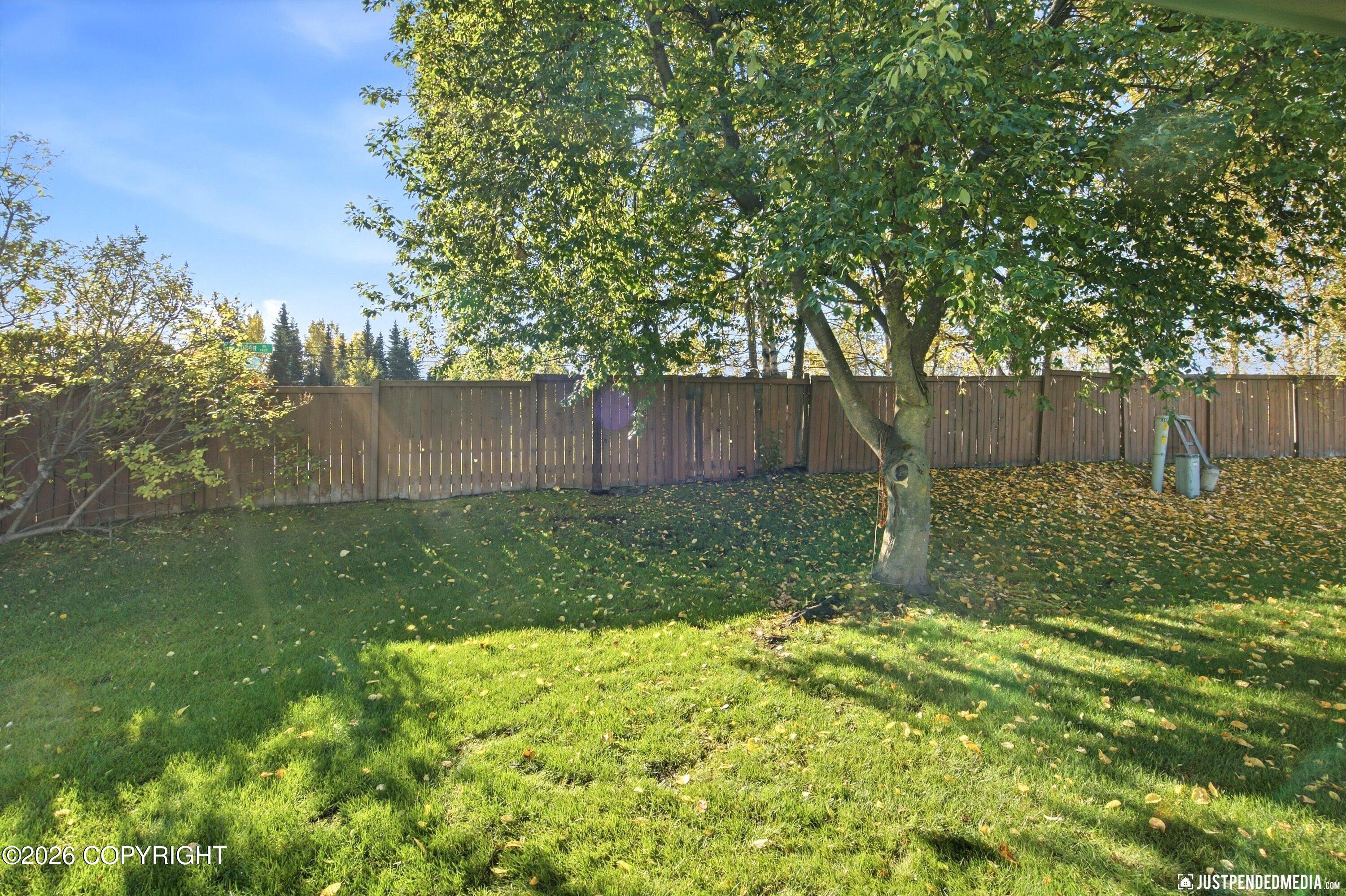 5852 Jennifer Circle #1a Property Photo 13
