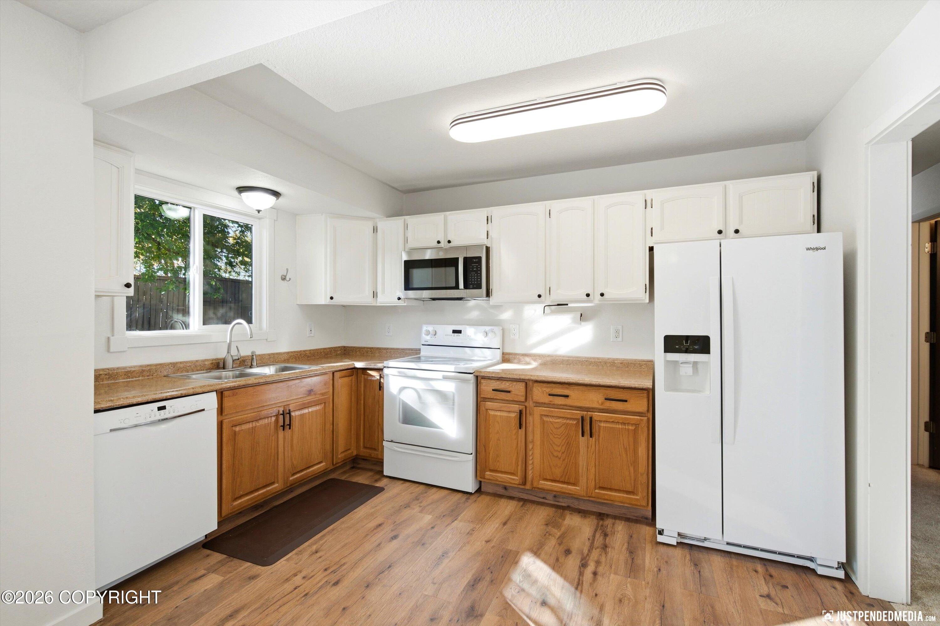 5852 Jennifer Circle #1a Property Photo 16