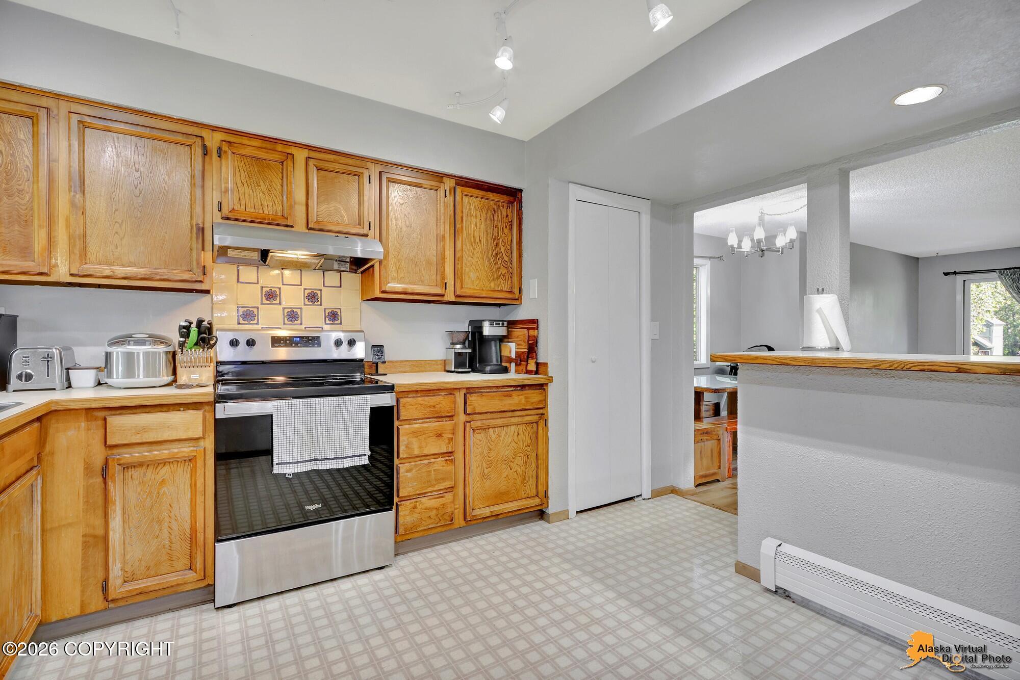 6400 Village Parkway #123 Property Photo 14