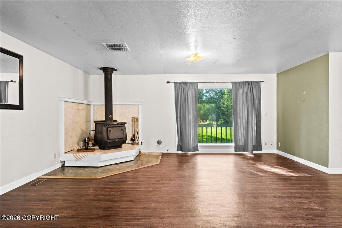 9519 W Hollywood Road Property Photo 6