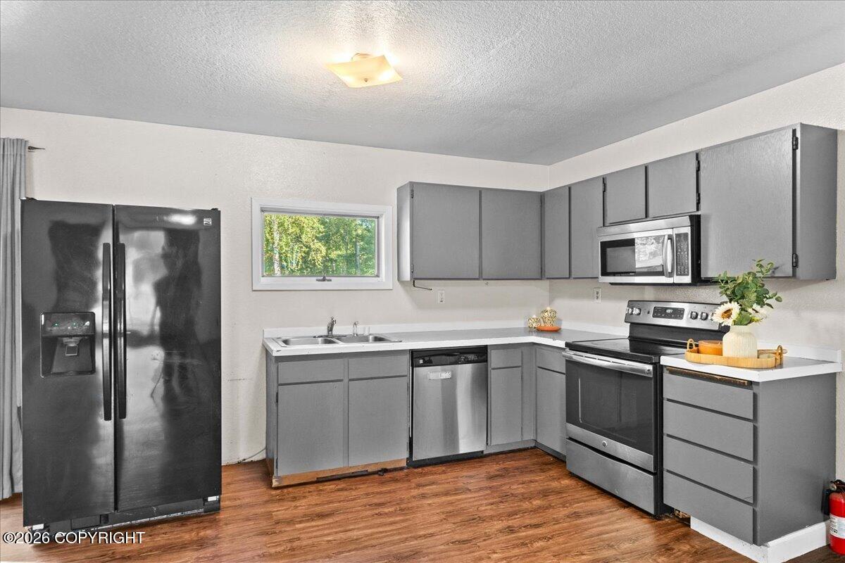 9519 W Hollywood Road Property Photo 9