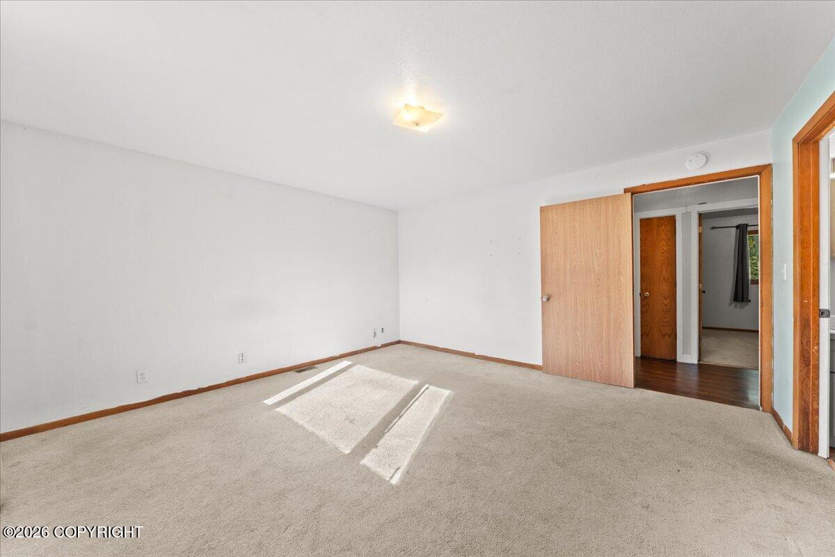 9519 W Hollywood Road Property Photo 15
