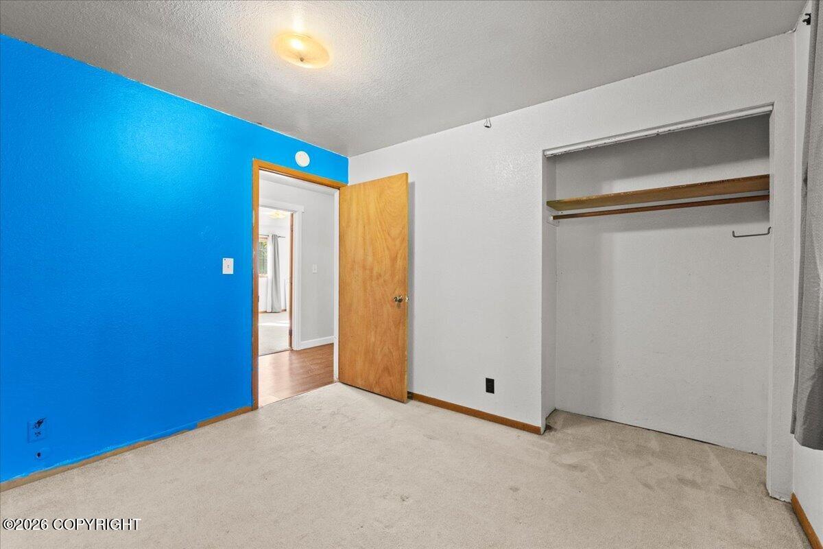 9519 W Hollywood Road Property Photo 17