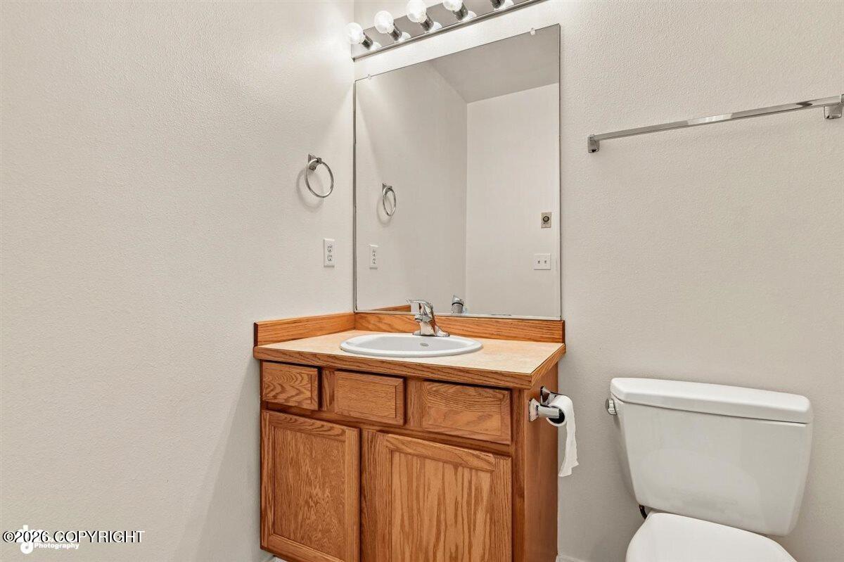 6921 W Gruening Place Property Photo 10