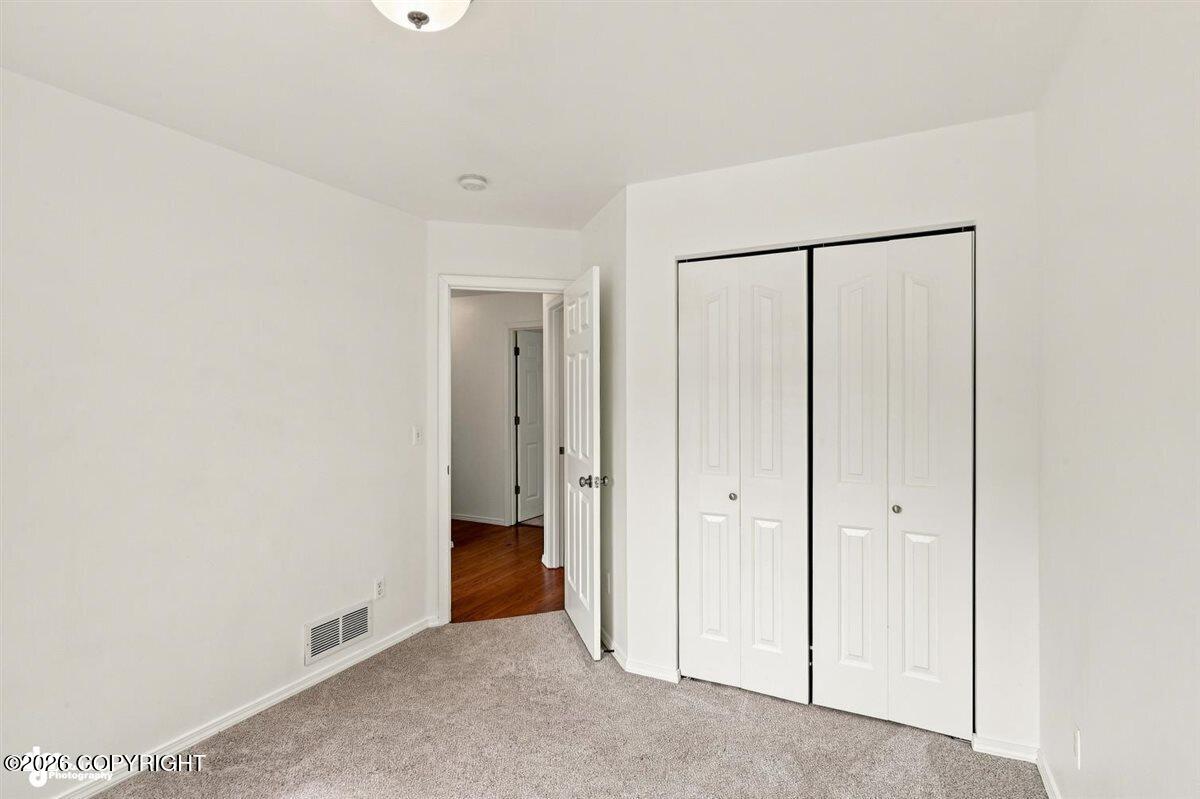 6921 W Gruening Place Property Photo 13