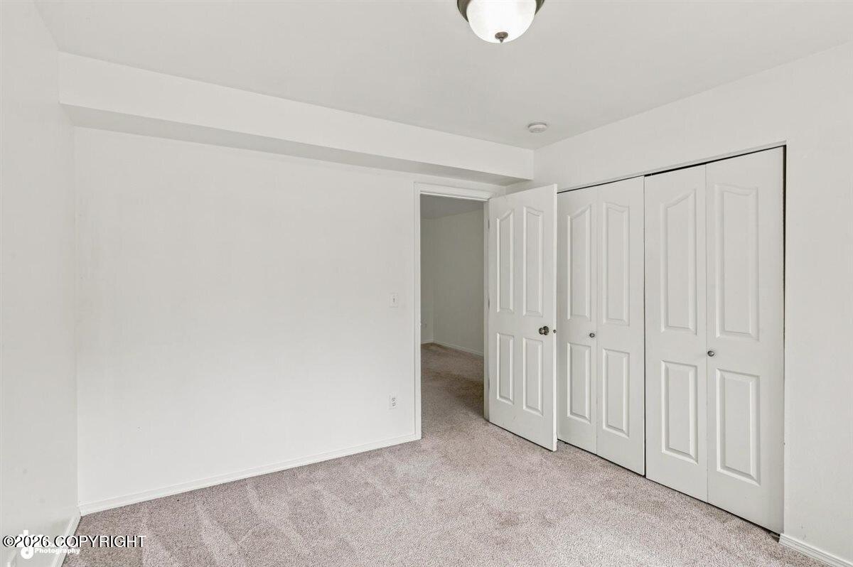 6921 W Gruening Place Property Photo 17
