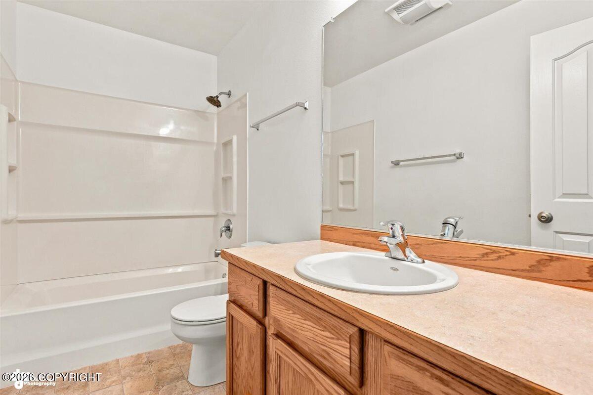 6921 W Gruening Place Property Photo 18