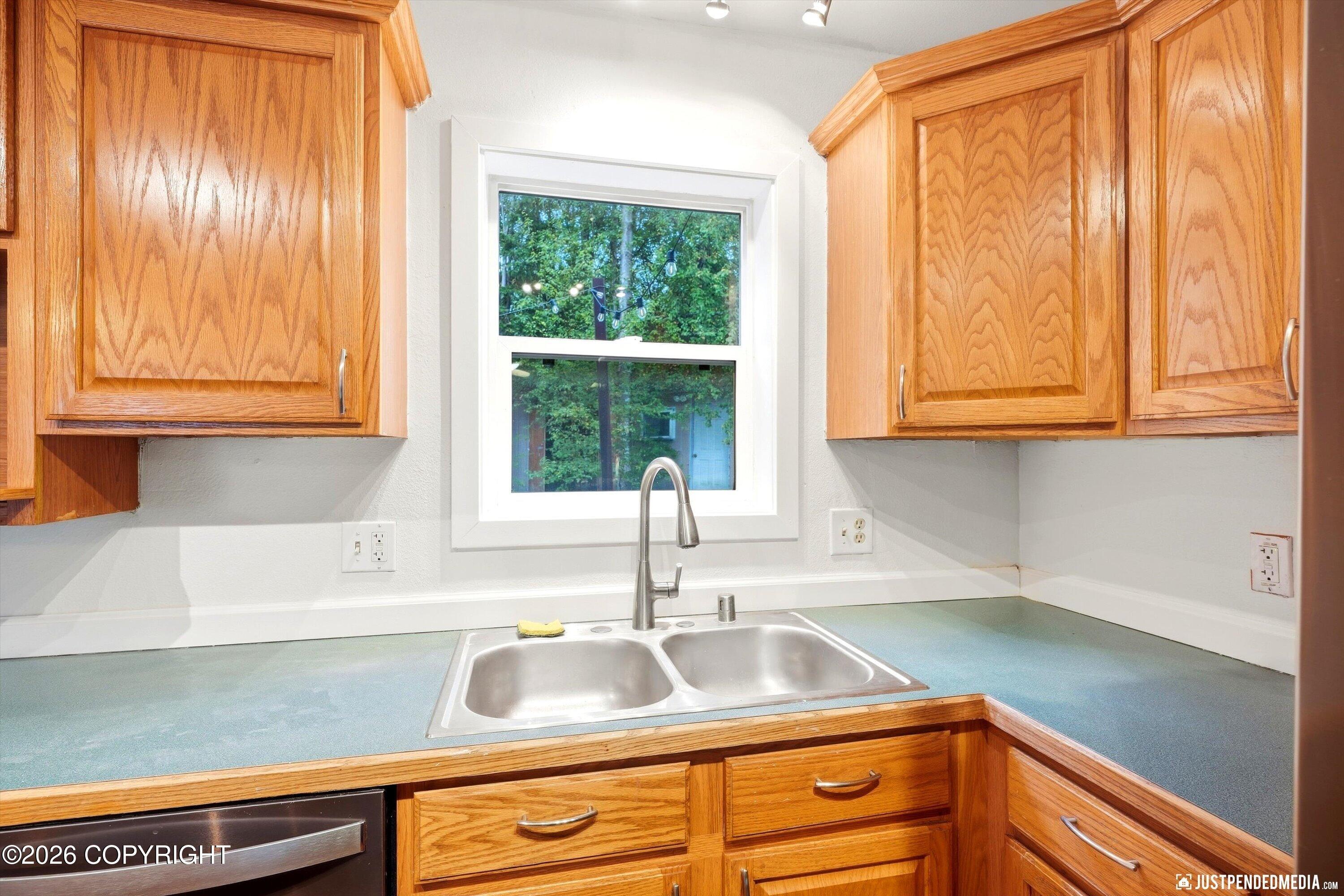 11931 Portage Drive Property Photo 15