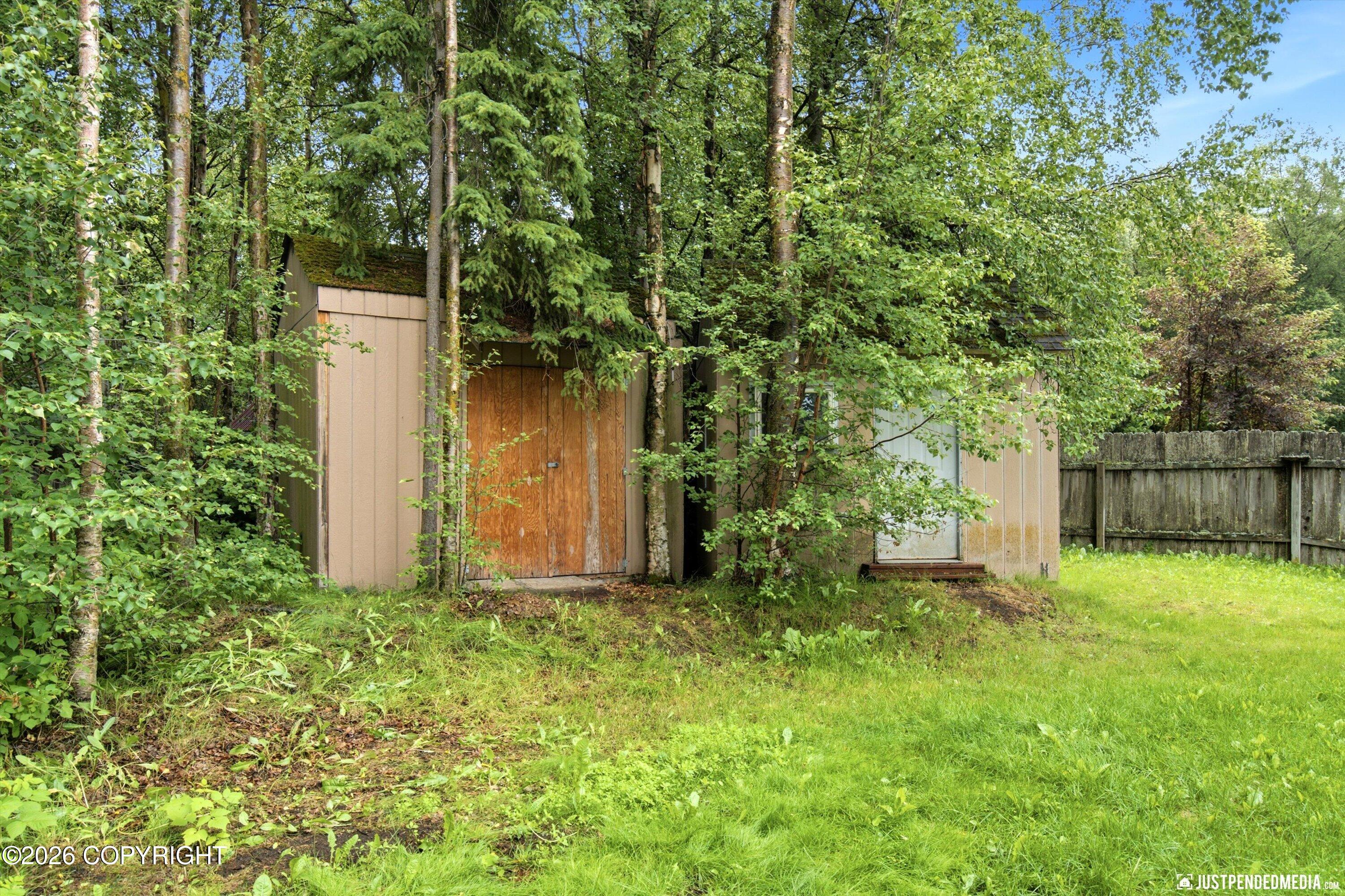11931 Portage Drive Property Photo 34