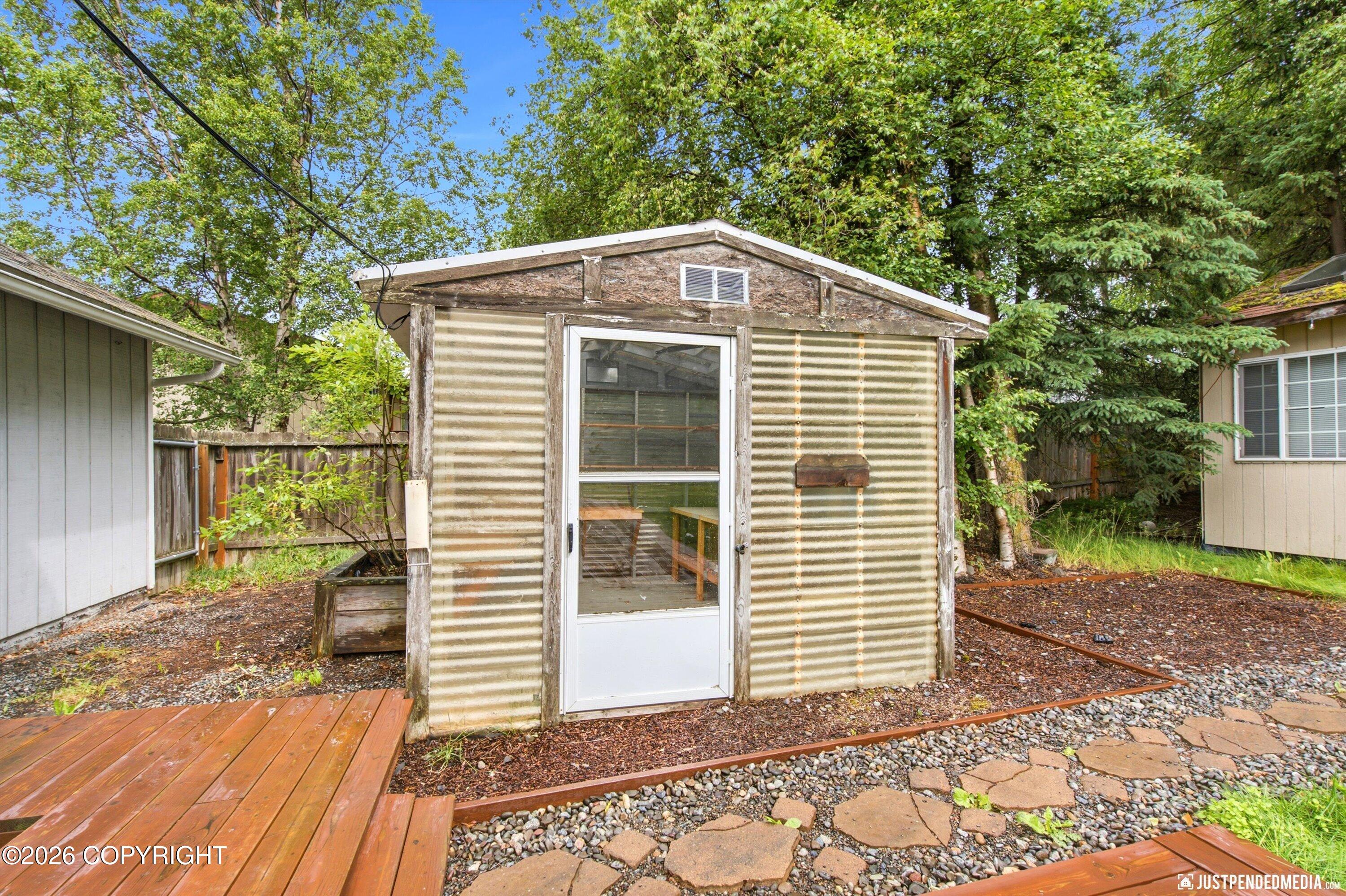 11931 Portage Drive Property Photo 38