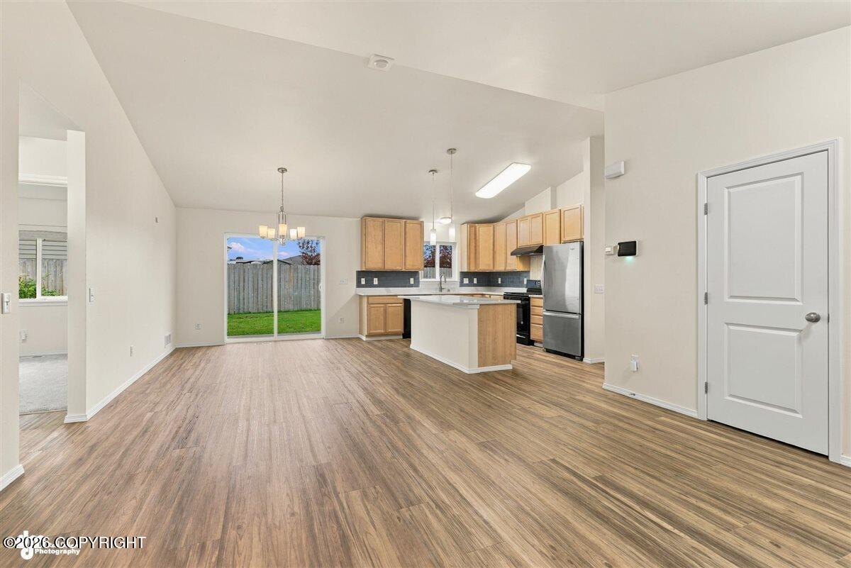 5622 Big Bend Loop Property Photo 8