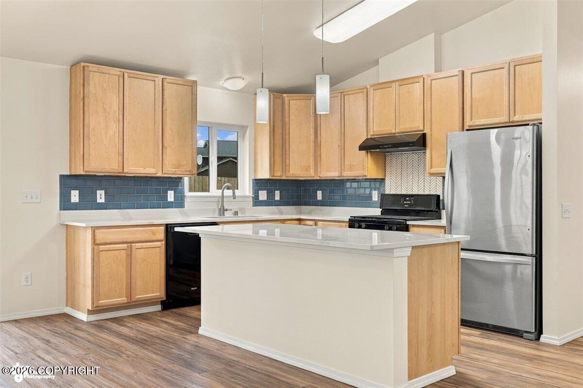 5622 Big Bend Loop Property Photo 10