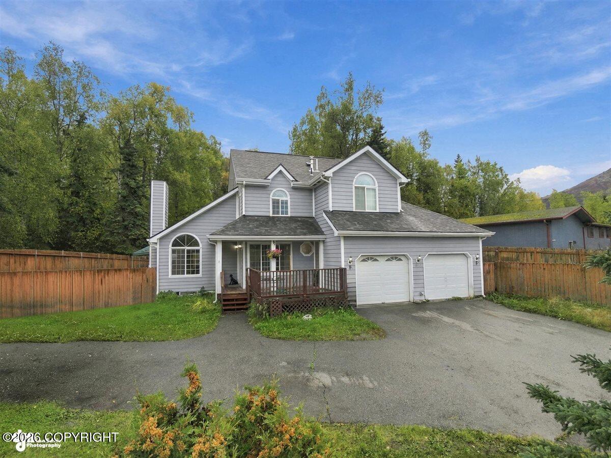 10127 Crest View Lane Property Photo 1