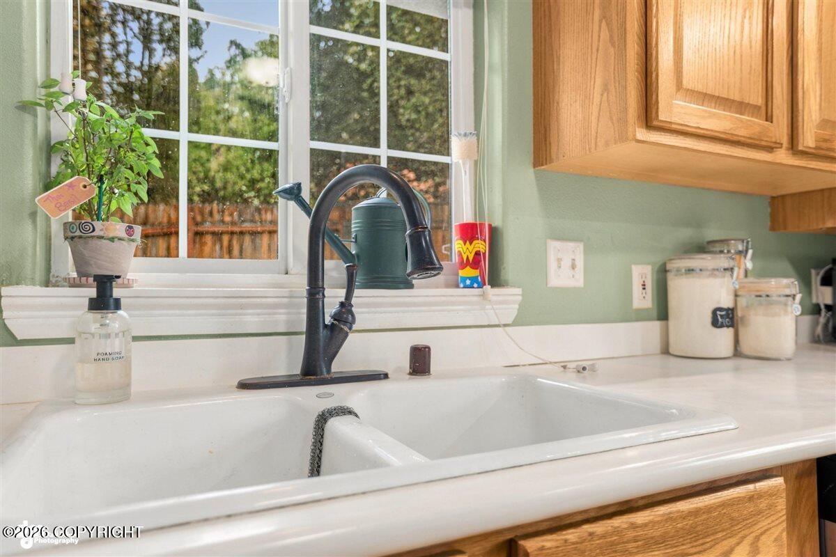 10127 Crest View Lane Property Photo 15