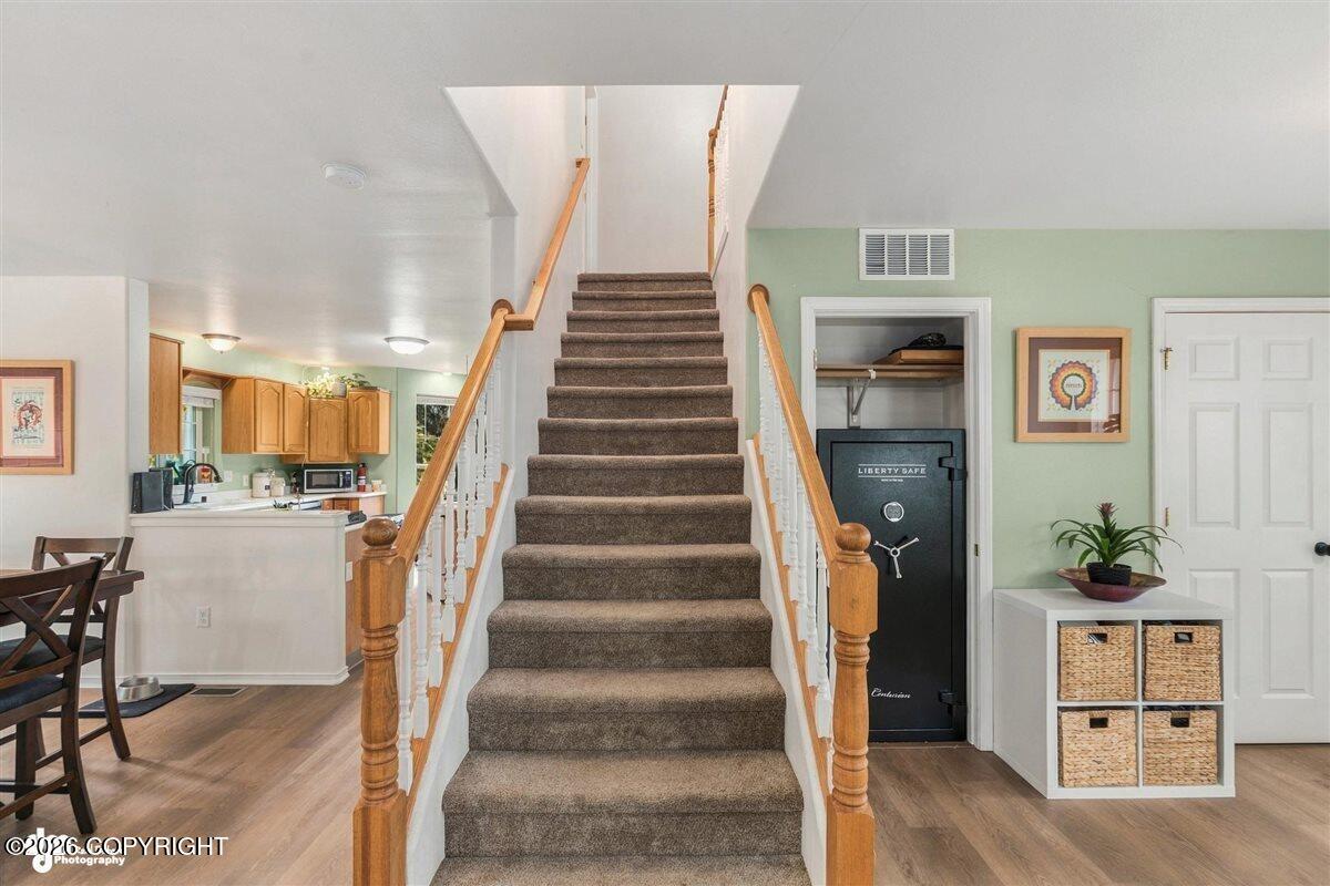 10127 Crest View Lane Property Photo 20