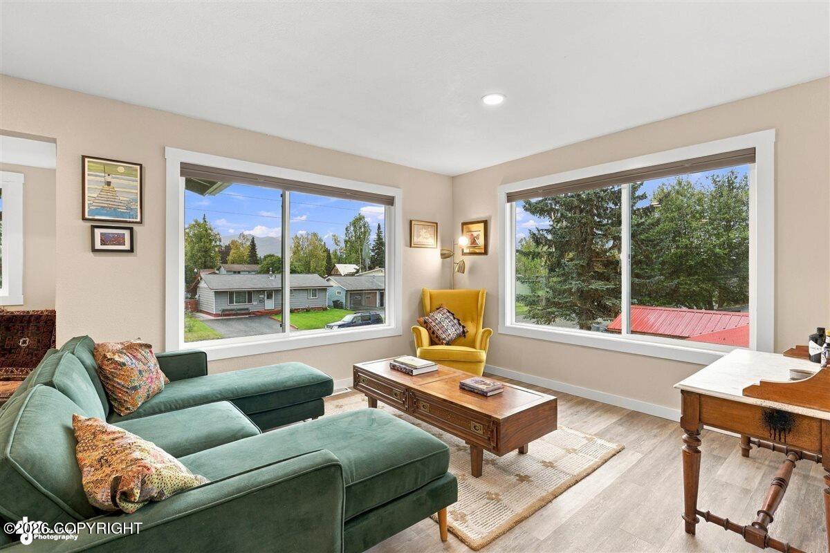 258 Hoyt Street Property Photo 6